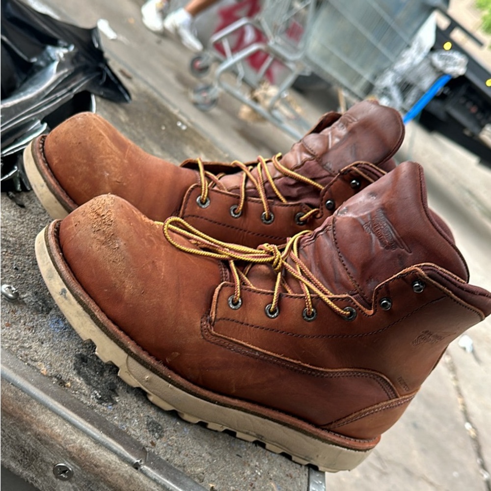 Redwing 2440 size 11